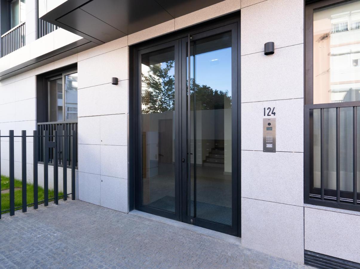 Habitatio - Bom Sucesso By Luxistay Porto Buitenkant foto